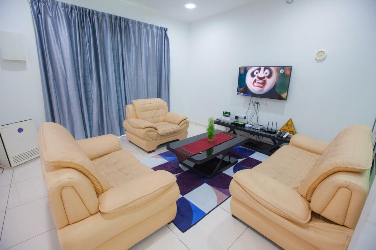 Villa The Only Sea View In Town Kuah Exterior foto